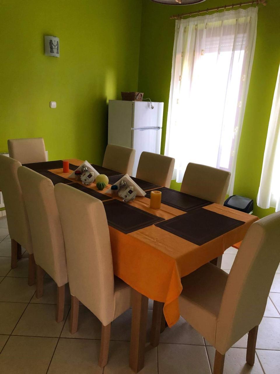 Kristaly Apartmanhaz Sárvár Exteriör bild